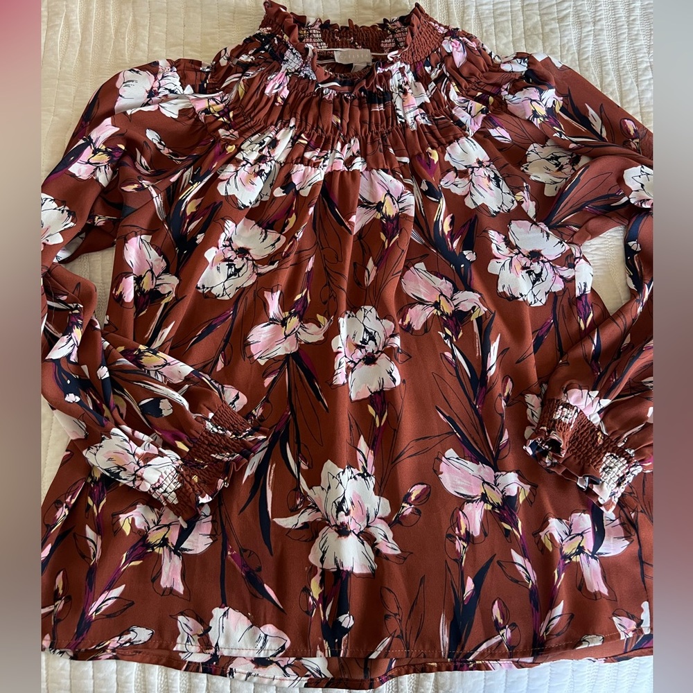 Gorgeous Chelsea (Nordstrom) top.